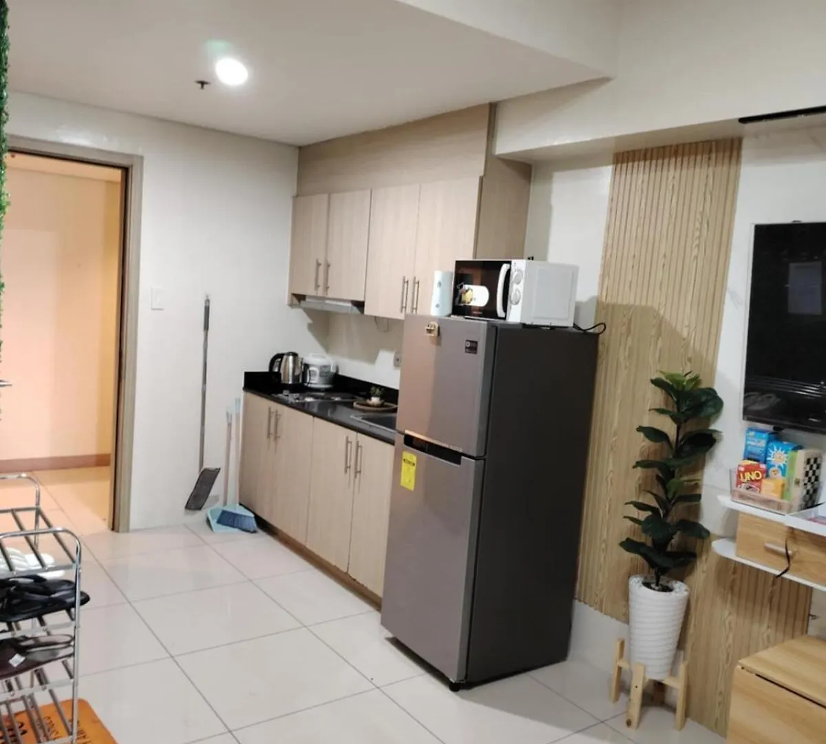Affordable Breeze Residence Unit 2118 Manila Philippines